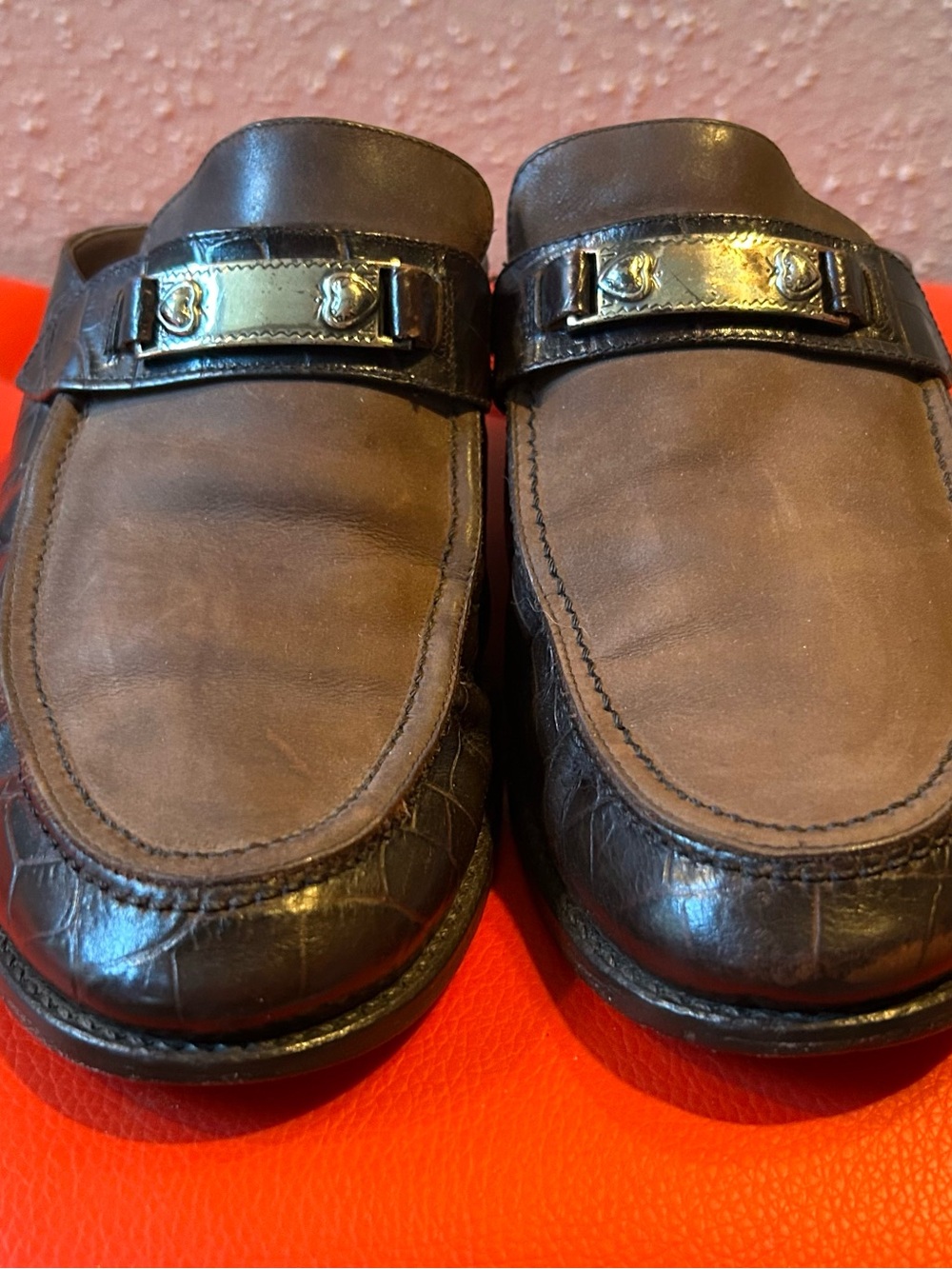 Vintage Brighton Two-Tone Alligator Ladies Slip-On Mule Loafers